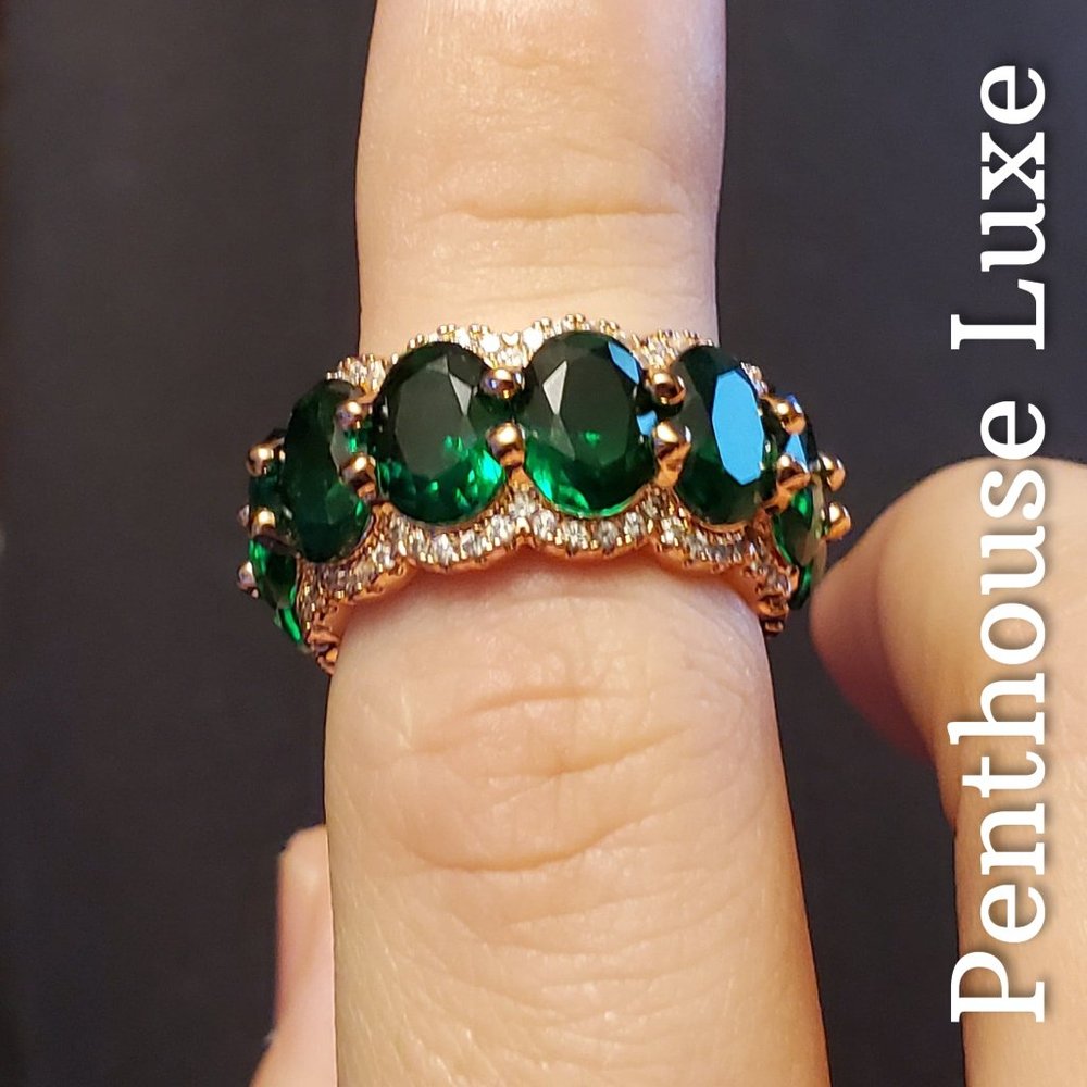🔥 CLEARANCE! Emerald Rose Gold White Sapphire Ring - Picture 3 of 6
